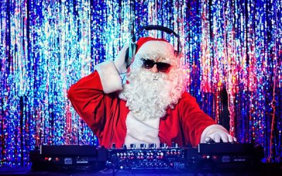 Santa-Day Night Oldies Show a Hit!