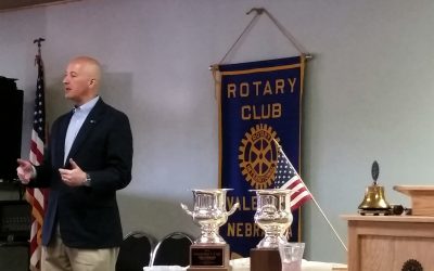 Gov. Ricketts Visits Valentine