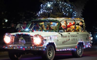 2022 Parade of Lights Held on Saturday Evening